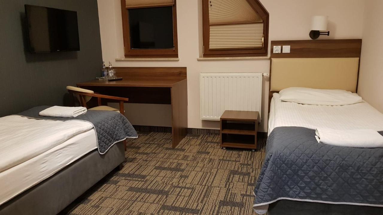 Centrum Promocji Lesnictwa W Mucznem Lutowiska Dış mekan fotoğraf